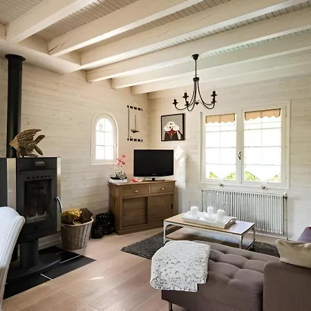 Maison Familiale Avec Piscine Au Cap Ferret Chaleureux 5 Ideal Pour Familles Avec Enfants Proche Plages Pistes Cyclables Et Foret Calme Confort Et Nature Pour Des Inoubliables Proche Arcachon Holiday home *