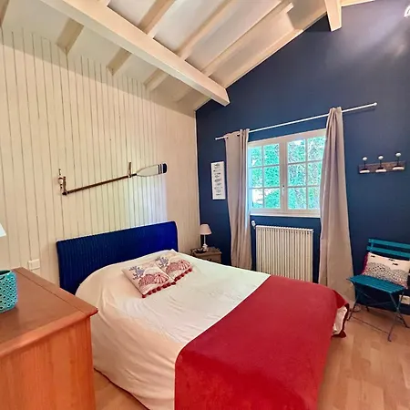 Maison Familiale Avec Piscine Au Cap Ferret Chaleureux 5 Ideal Pour Familles Avec Enfants Proche Plages Pistes Cyclables Et Foret Calme Confort Et Nature Pour Des Inoubliables Proche Arcachon Holiday home
